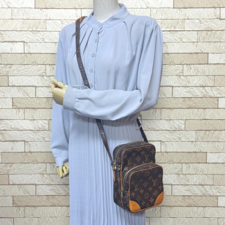 LOUIS VUITTON（ルイ・ヴィトン） アマゾン モノグラム ショルダー