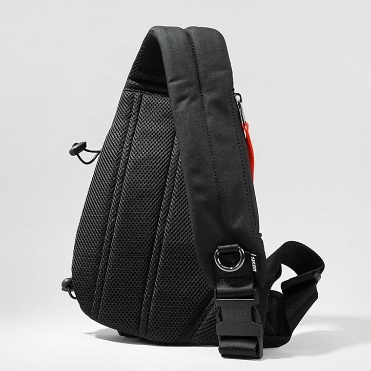 DIESEL（ディーゼル） メンズ レディース ワンショルダーバッグ ZIP D