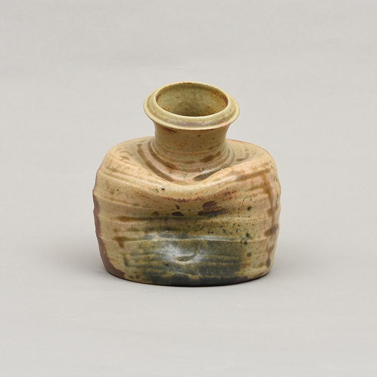 うずくまる花入 蹲る花入 蹲花入 信楽 香舟作 信楽焼 花器 和の美 日本