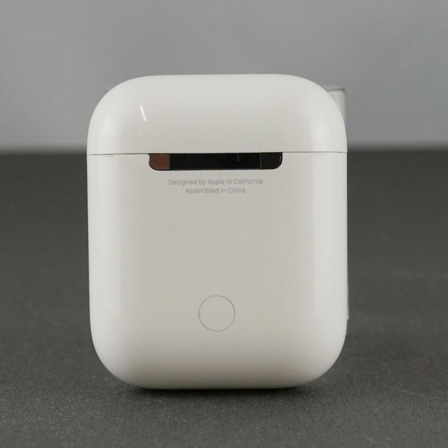 Apple Apple AirPods with Charging Case エアーポッズ 充電ケースのみ