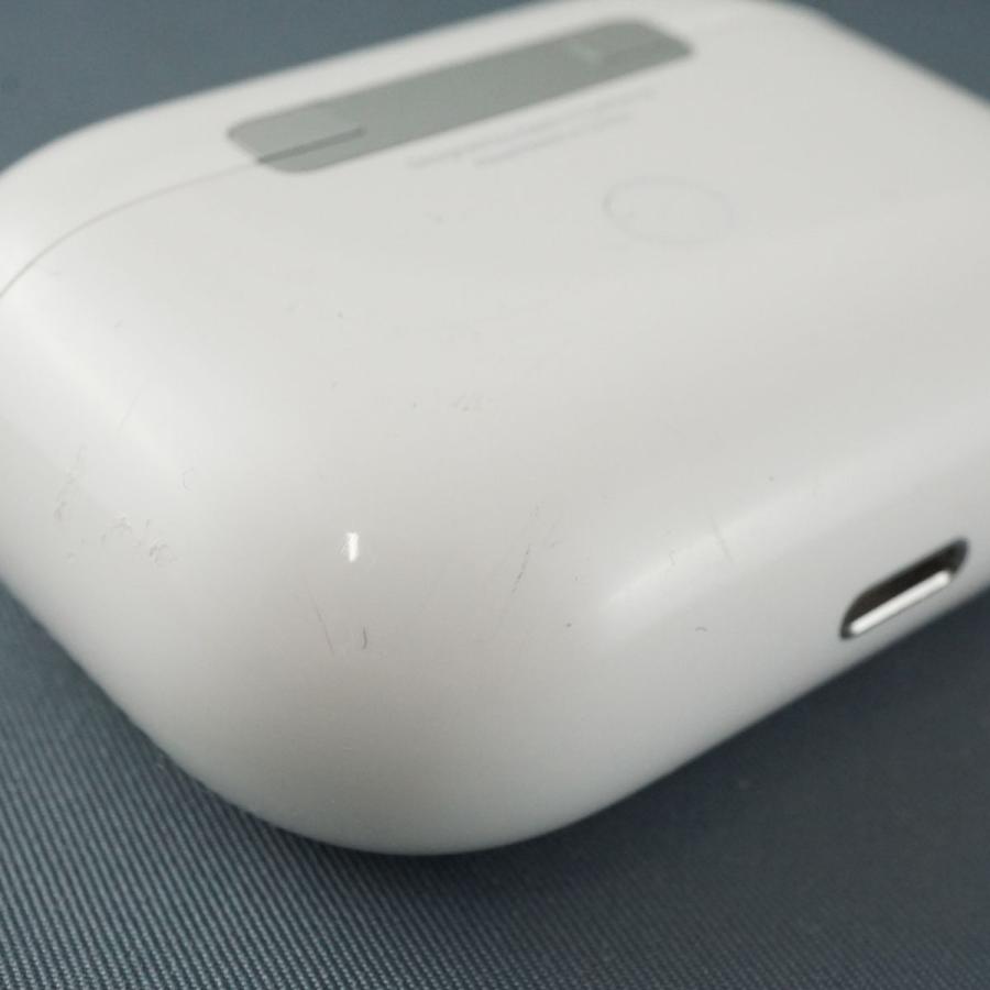 Apple Apple AirPods Pro 1 充電ケースのみ USED品 第一世代 イヤホン
