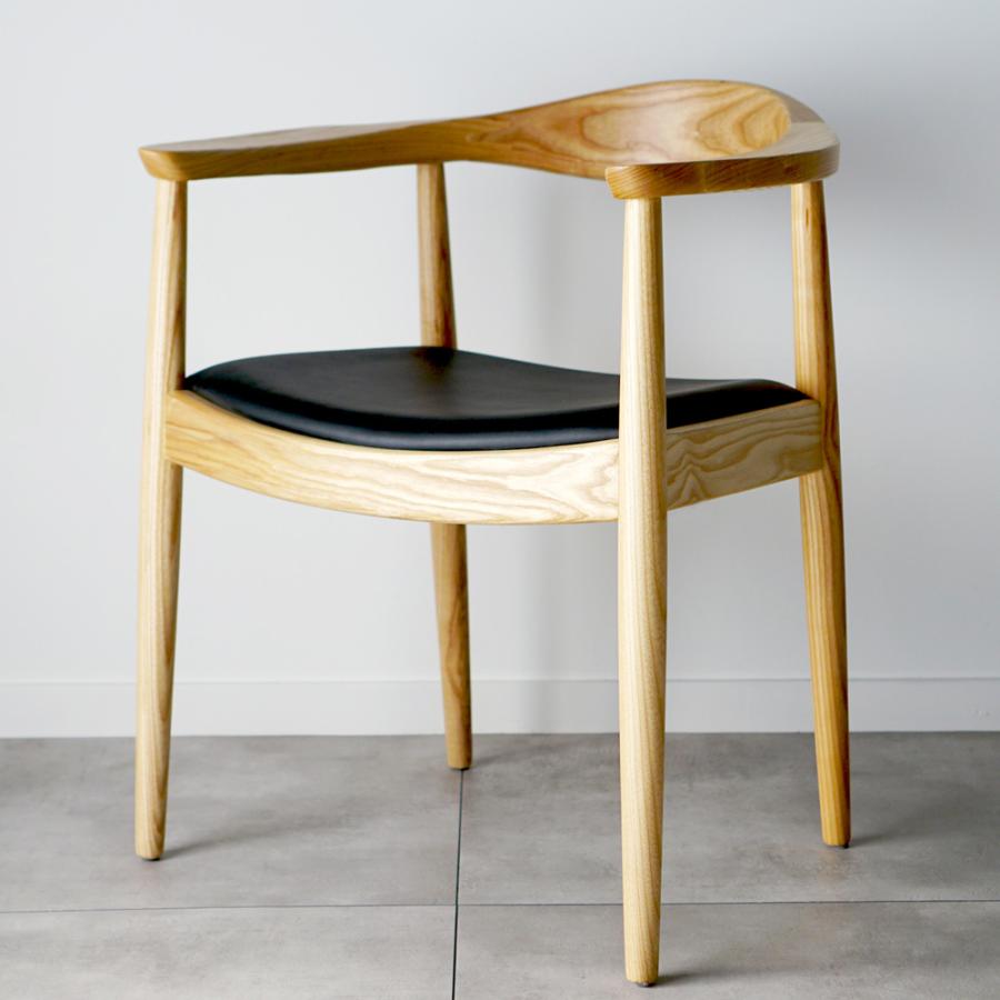 ハンス J・ウェグナー（Hans J. Wegner） ダイニングチェア