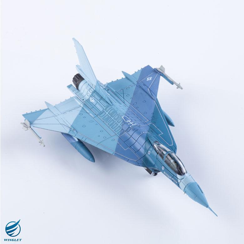 Aviation Fighters Series ダイキャストモデル 1/144 F-16XL Prototype