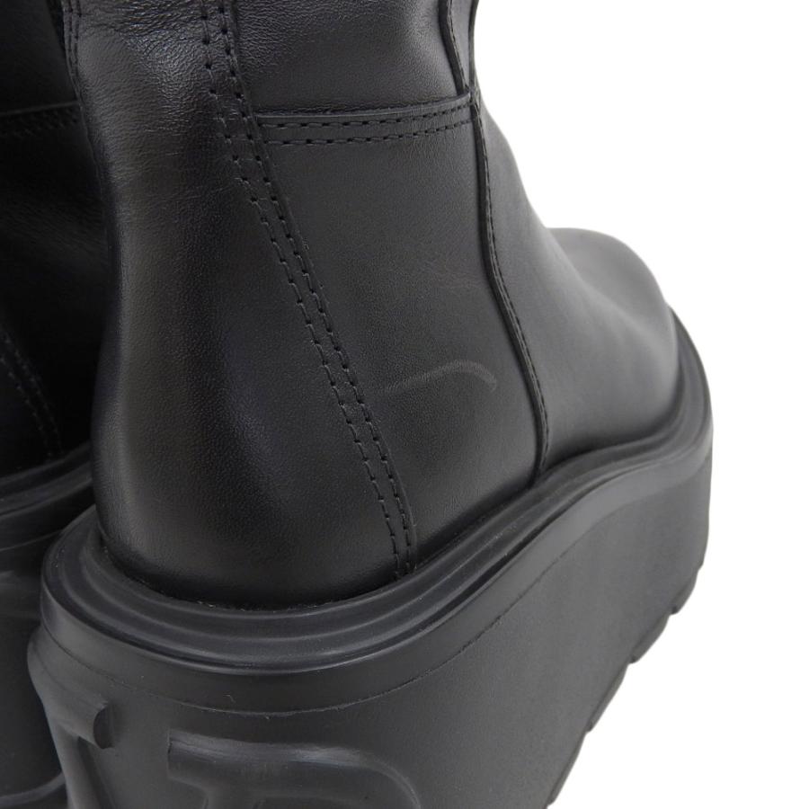 美品 Valentino Garavani ヴァレンティノ ガラヴァーニ Vロゴ