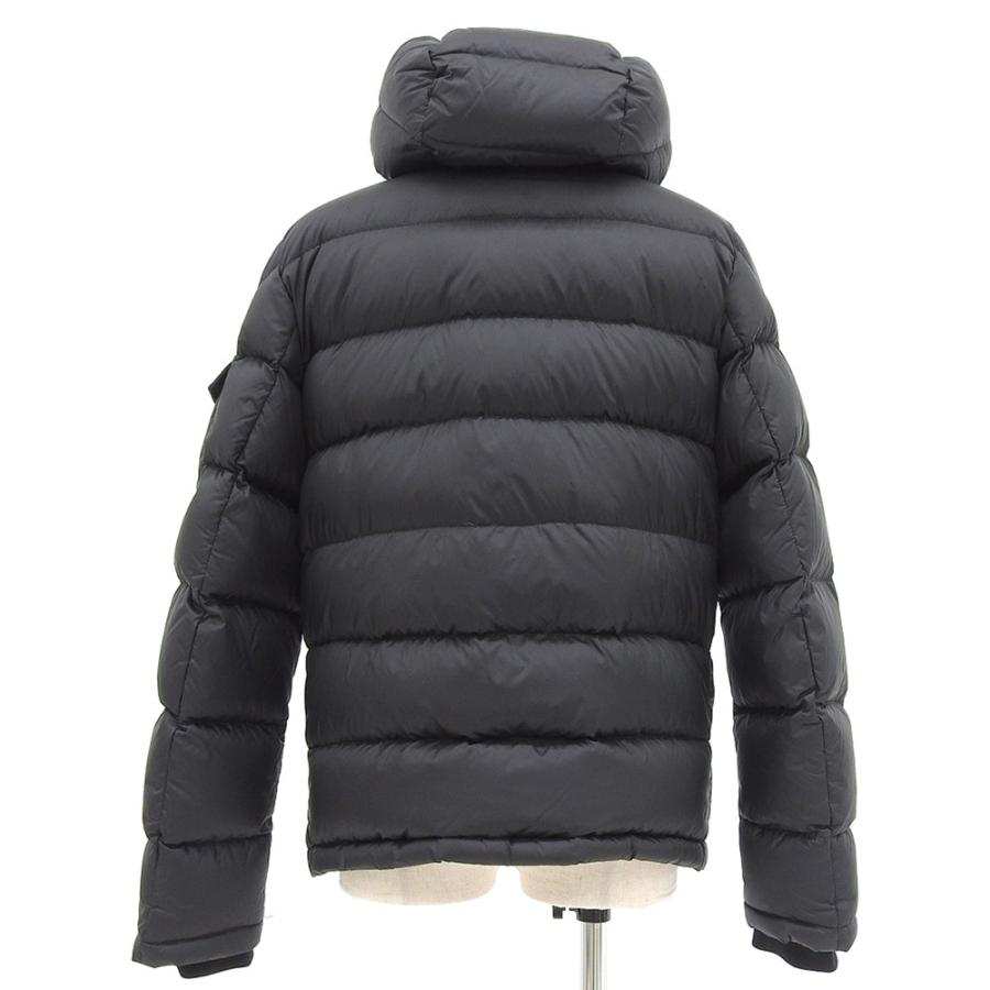 MONCLER（モンクレール） 国内正規/ BASILE アームロゴワッペン付
