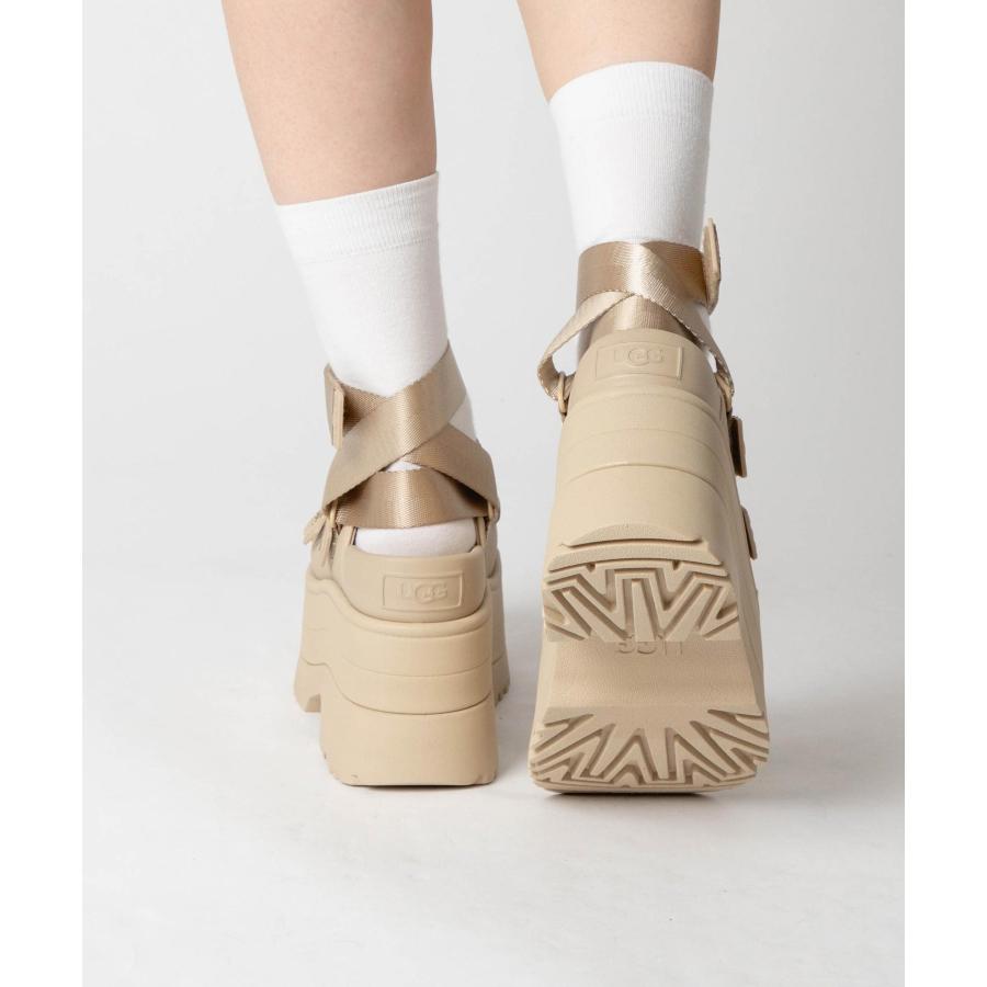 UGG（アグ） UGG PLATFORM SANDALS 厚底サンダル GOLDEN RISE