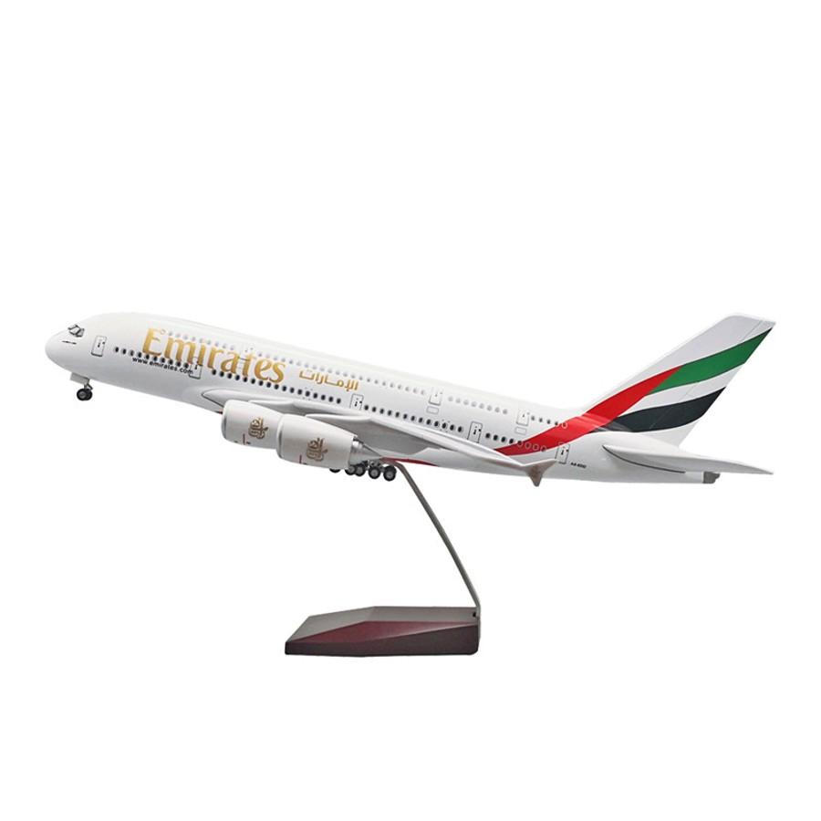 エミレーツ A380 模型飛行機 飛行機 航空機 おもちゃ 模型 UAE LED点灯