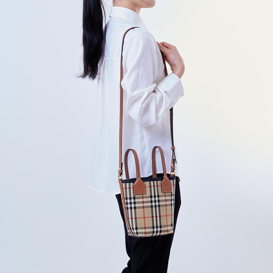 BURBERRY バーバリー バッグ ハンドバッグ 8072348 レディース MN
