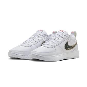 NIKE（ナイキ） バッシュ スニーカー シューズ ブッカー ラトル