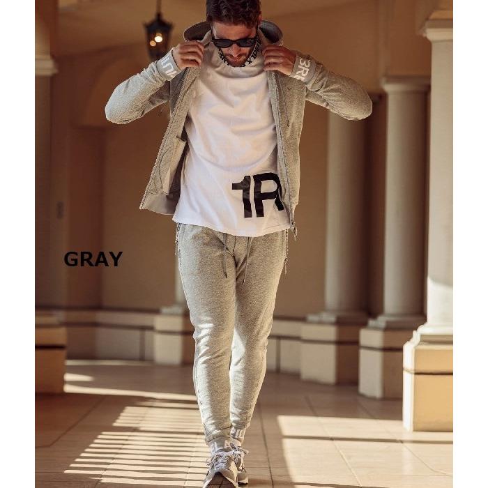 1PIU1UGUALE3 RELAX ウノピゥウノウグァーレトレ リブロゴパーカー