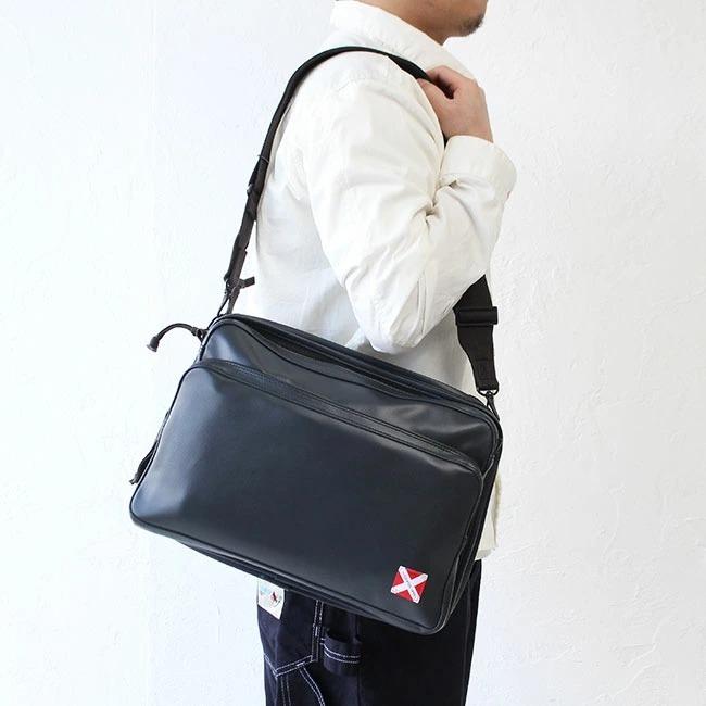 LINER（LUGGAGE LABEL） ラゲッジ レーベル ライナー ショルダーバッグ