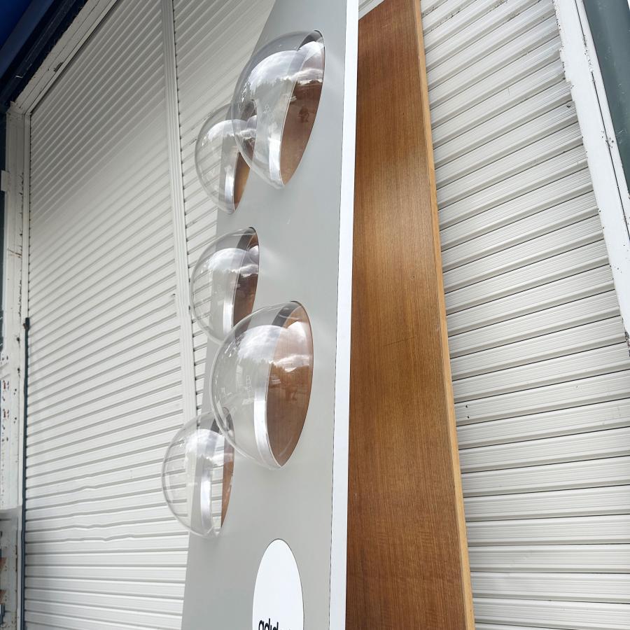 adidas ◇ 大型 ディスプレイ什器 幅1182×奥行210×高さ2250mm