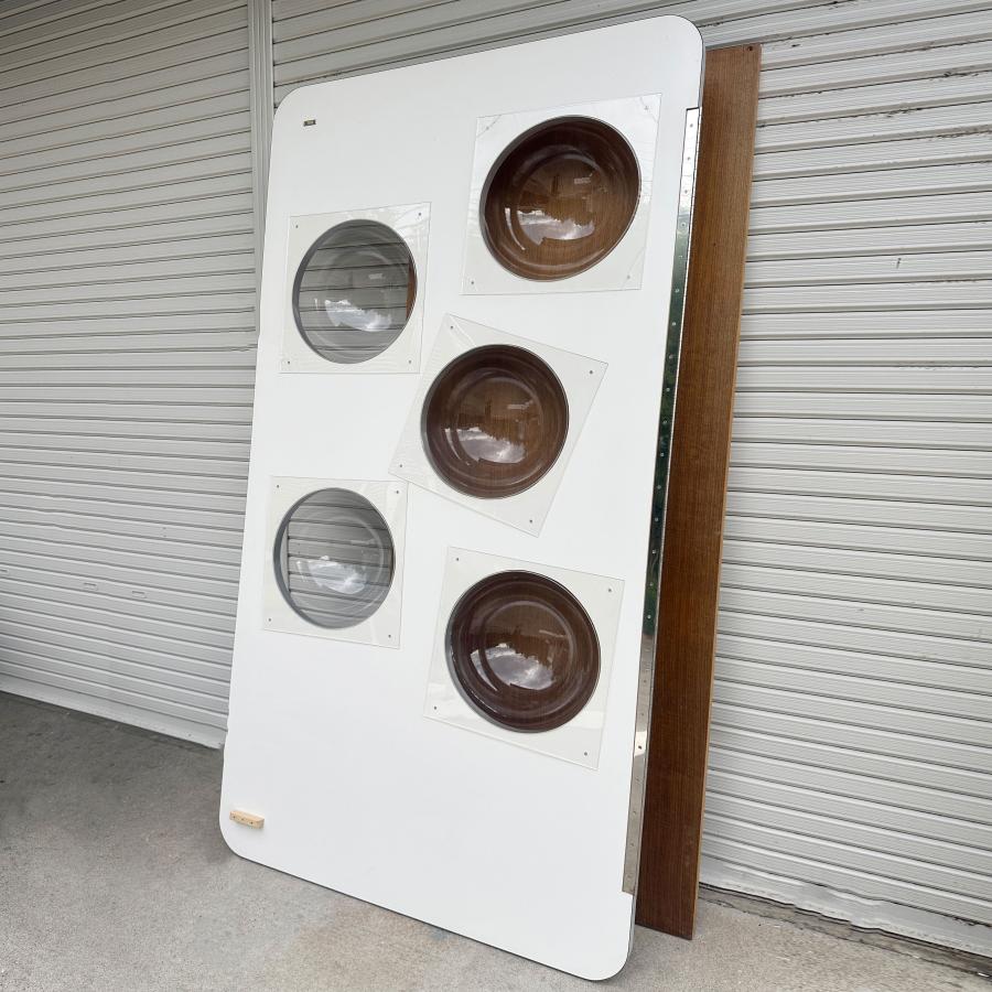 adidas ◇ 大型 ディスプレイ什器 幅1182×奥行210×高さ2250mm