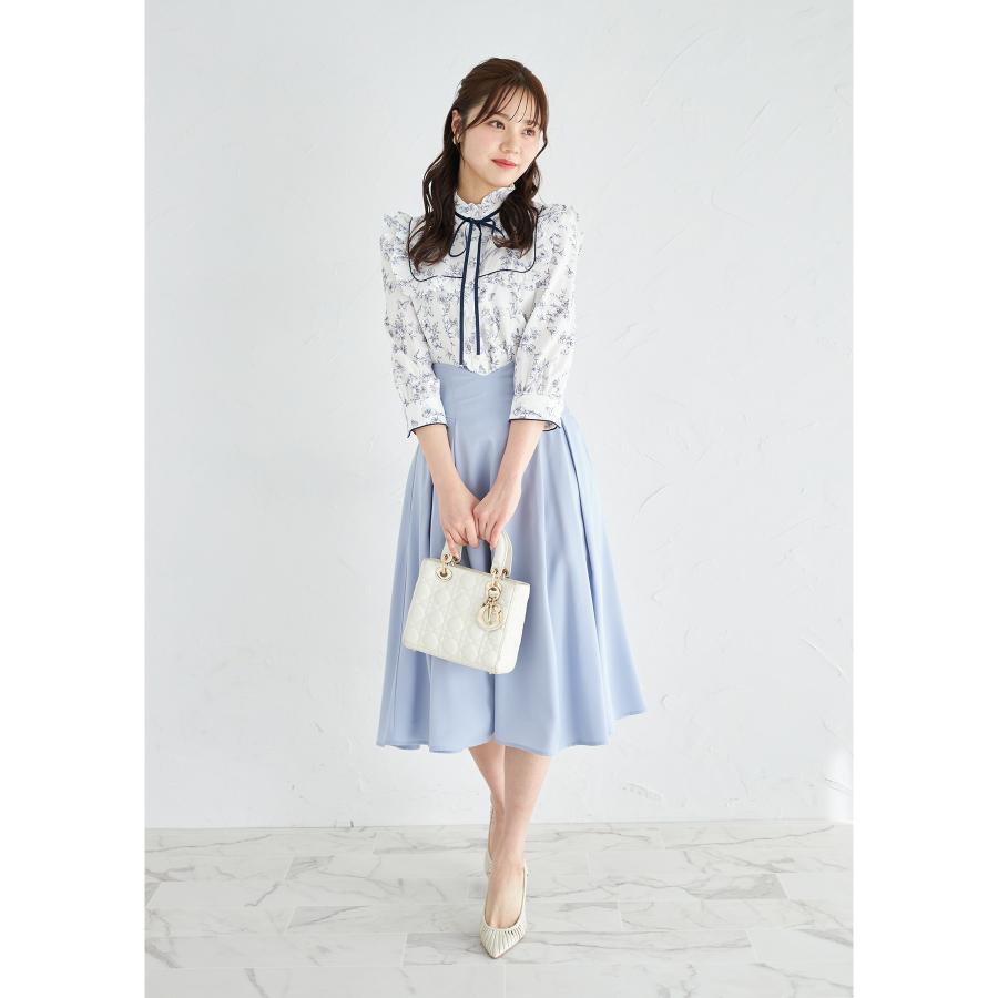 tocco closet（トッコ クローゼット） パール釦リボン×フリル付き蝶々