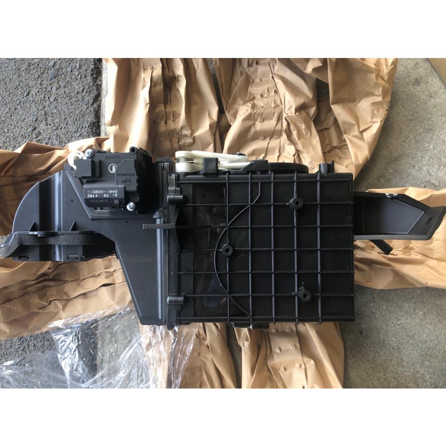 三菱ふそう 【MODE】キャンター24V車マニュアルエアコン用「ブロア