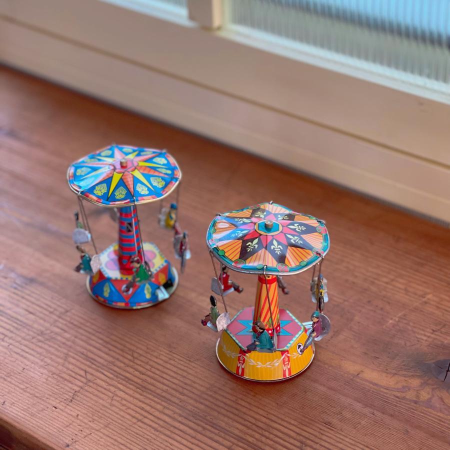 ブリキメリーゴーランド 回転台 回転 回転木馬 ブリキ 雑貨 おもちゃ