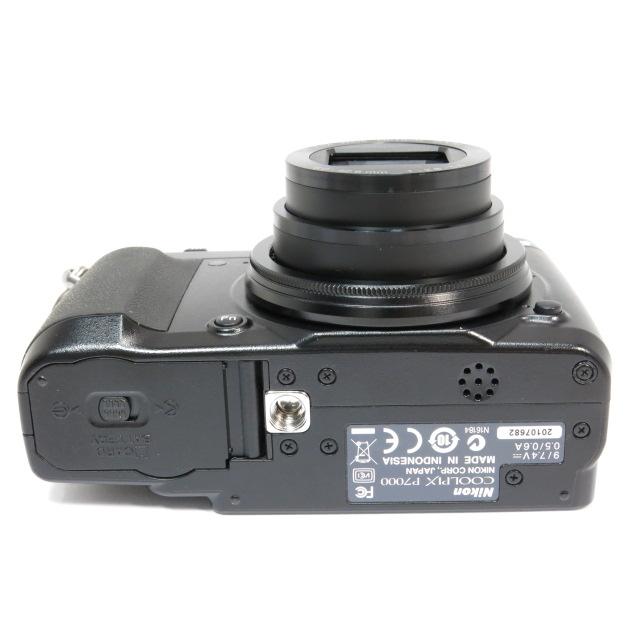 ニコン（Nikon） COOLPIX P7000 （充電器なし）レザーケース付き