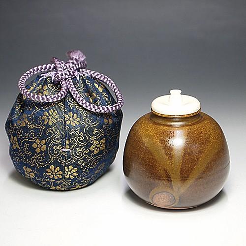 送料無料 （茶道具/濃茶器） 漢作唐物大名物 紹鴎茄子茶入写し 笹田有