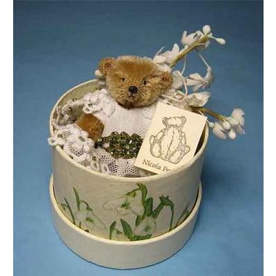 アーティストベア Nicola Perkins Jade くまのぬいぐるみ : テディベア