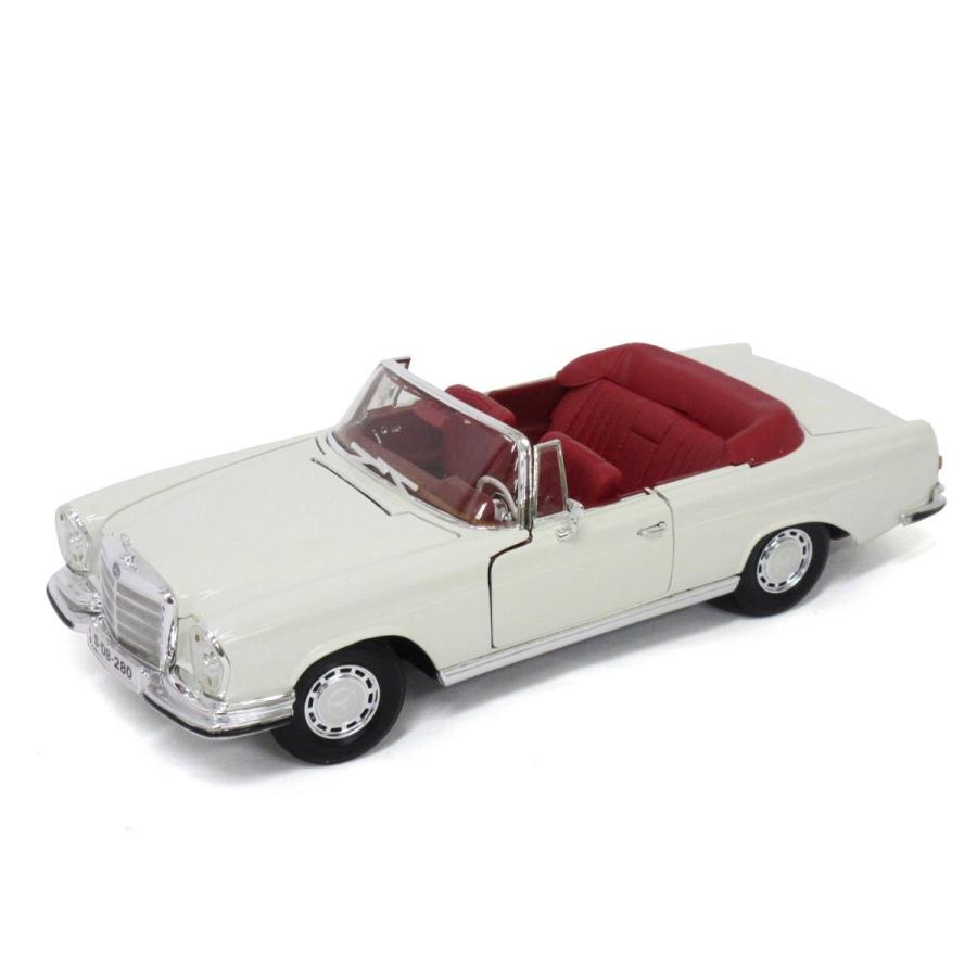Mercedes-Benz（メルセデス・ベンツ） Maisto 1/18 280 SE 1967