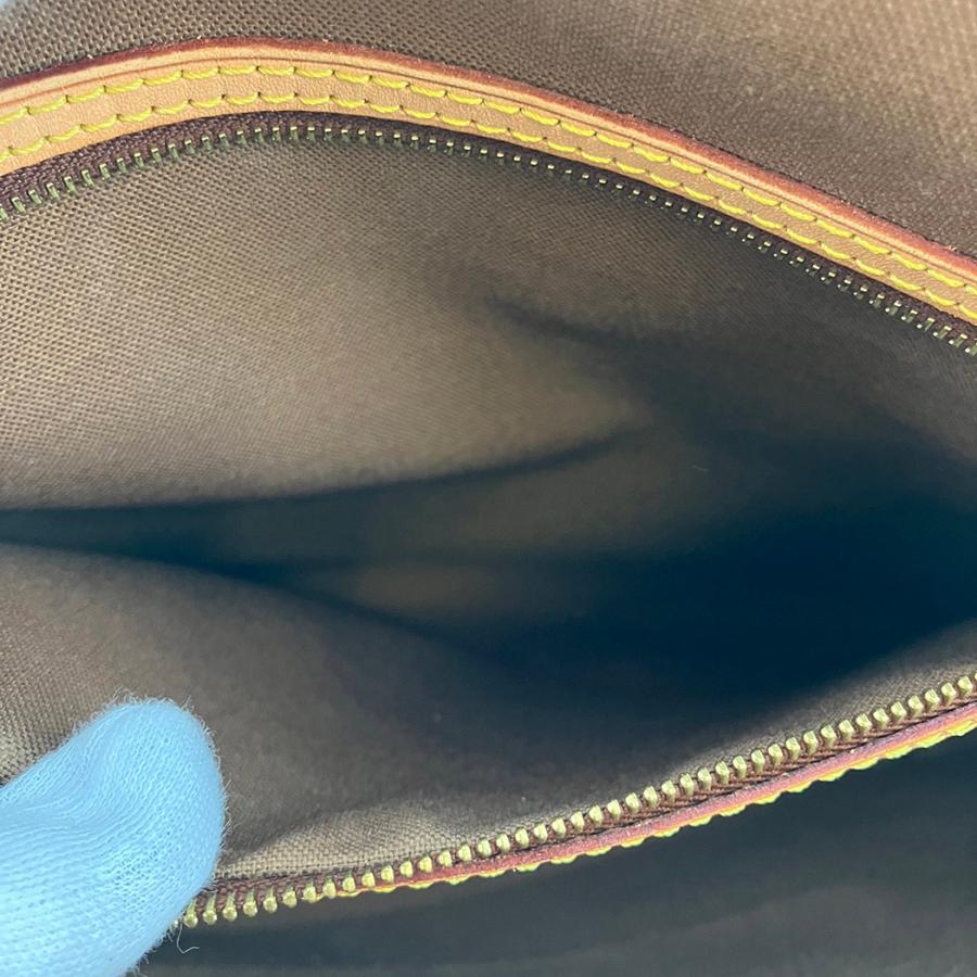 LOUIS VUITTON（ルイ・ヴィトン） ポルトドキュマン・ぺガス M53343