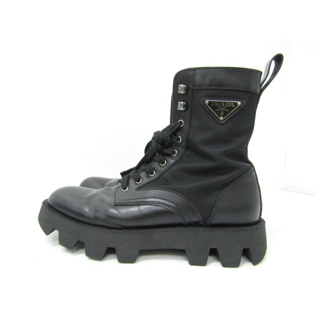 PRADA（プラダ） 2020SS ロゴプレート レースアップ ブーツ 2UE006