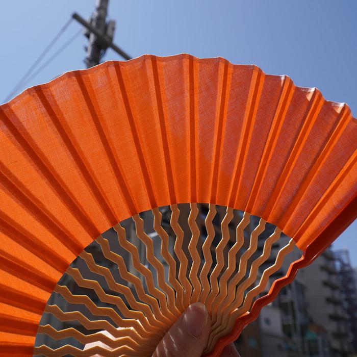 西川庄六商店 GIZAGIZA ギザギザ 扇子 ブランド 無地 カラフル 箱付き