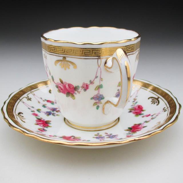 MINTON（ミントン） 金彩薔薇花綱文 カップ＆ソーサー アンティーク