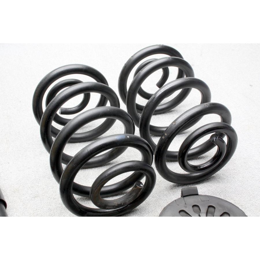 S403M タウンエースバン 純正 リア ショックアブソーバー 48531-BZ820