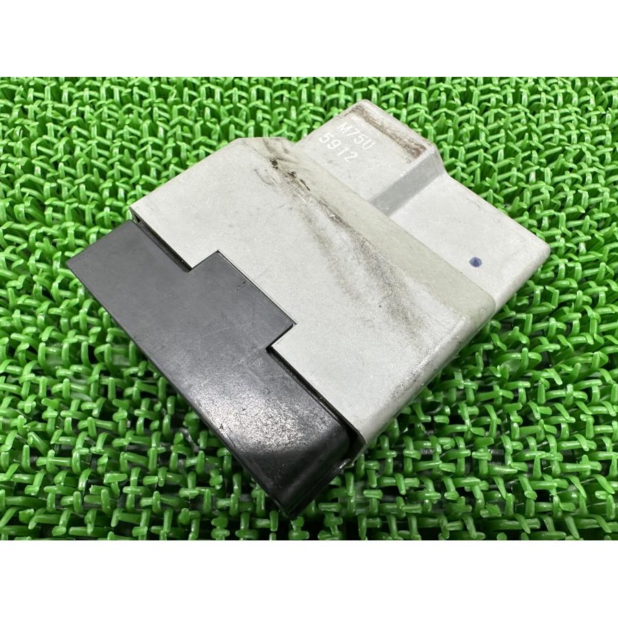 ホンダ（HONDA） CB400SF イグナイター 純正 中古 バイク 部品 NC39