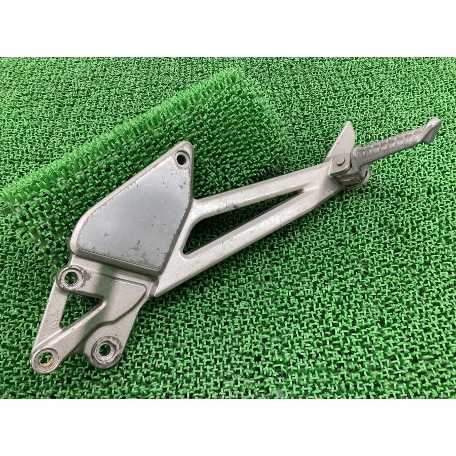 カワサキ（Kawasaki） バリオスII ステッププレート 左 1838 純正 中古