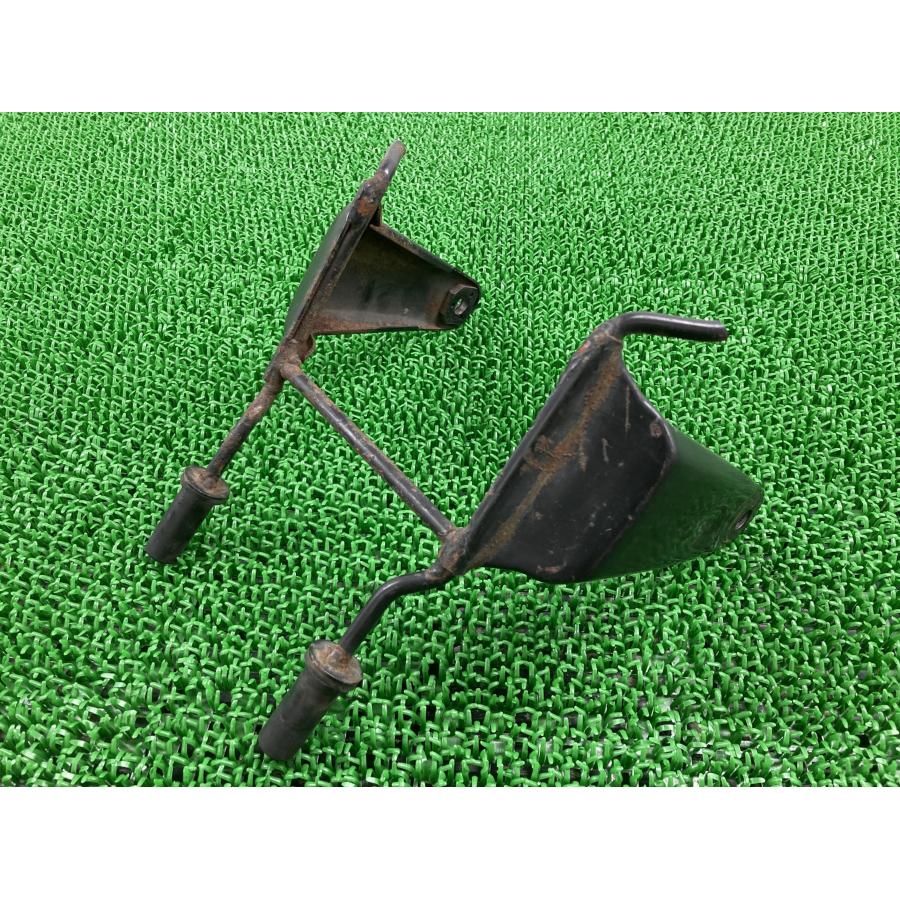 ホンダ（HONDA） CB750F ヘッドライトステー 純正 中古 バイク 部品