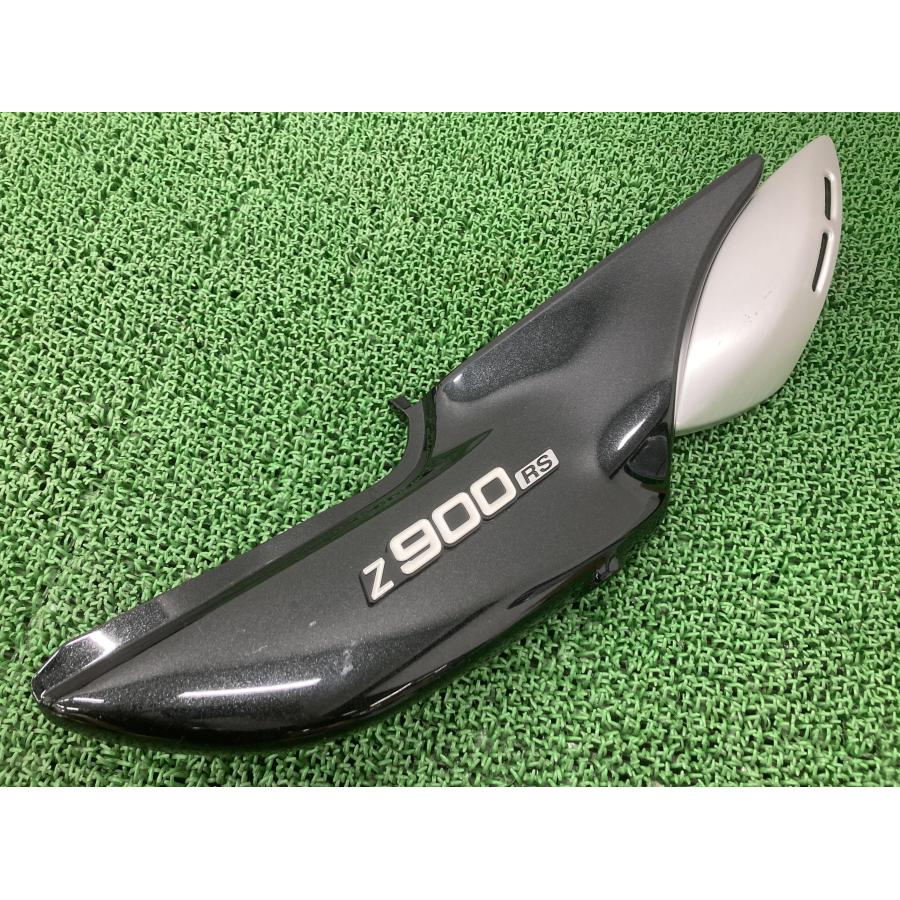 カワサキ（Kawasaki） Z900RS サイドカバー 右 黒M 36001-0653 純正
