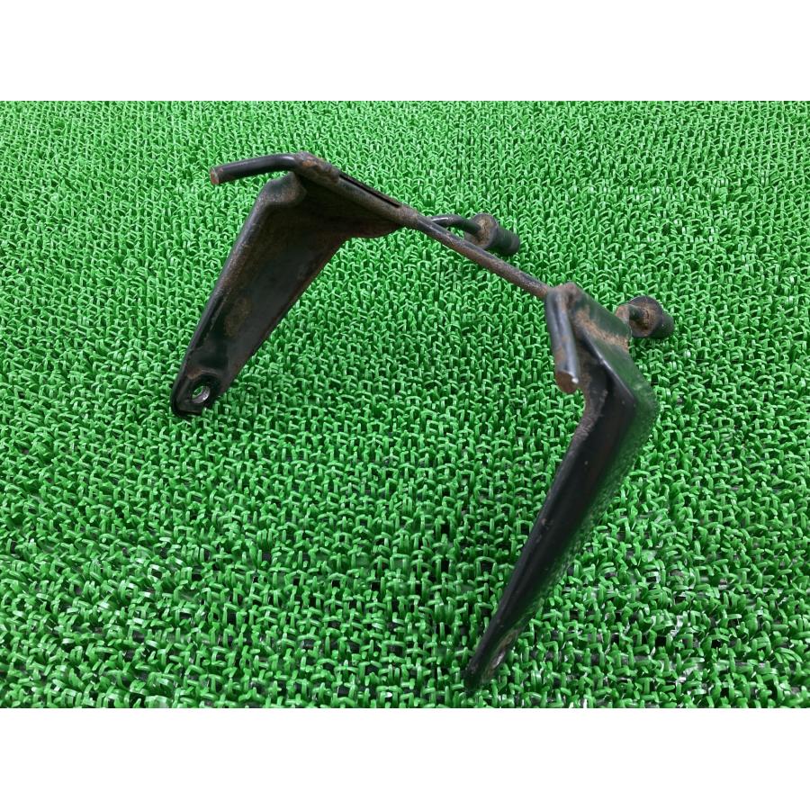 ホンダ（HONDA） CB750F ヘッドライトステー 純正 中古 バイク 部品