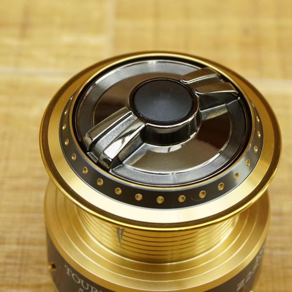 ダイワ トーナメントISO Z 2500LBD 50thエディション スプール /P268M