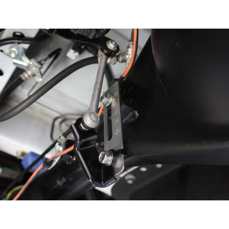 ハイエース 200系 オートレベライザーアジャストキット（ローダウン