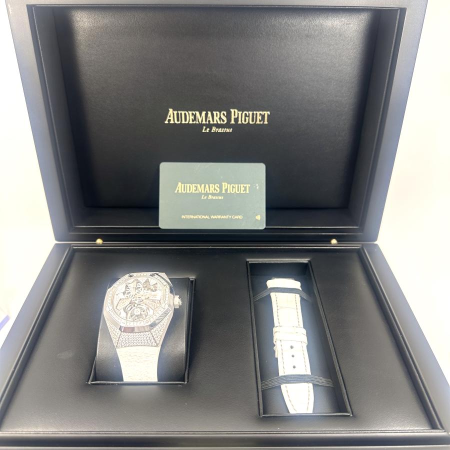 オーデマピゲ AUDEMARS PIGUET ロイヤルオーク コンセプト 26227BC.ZZ