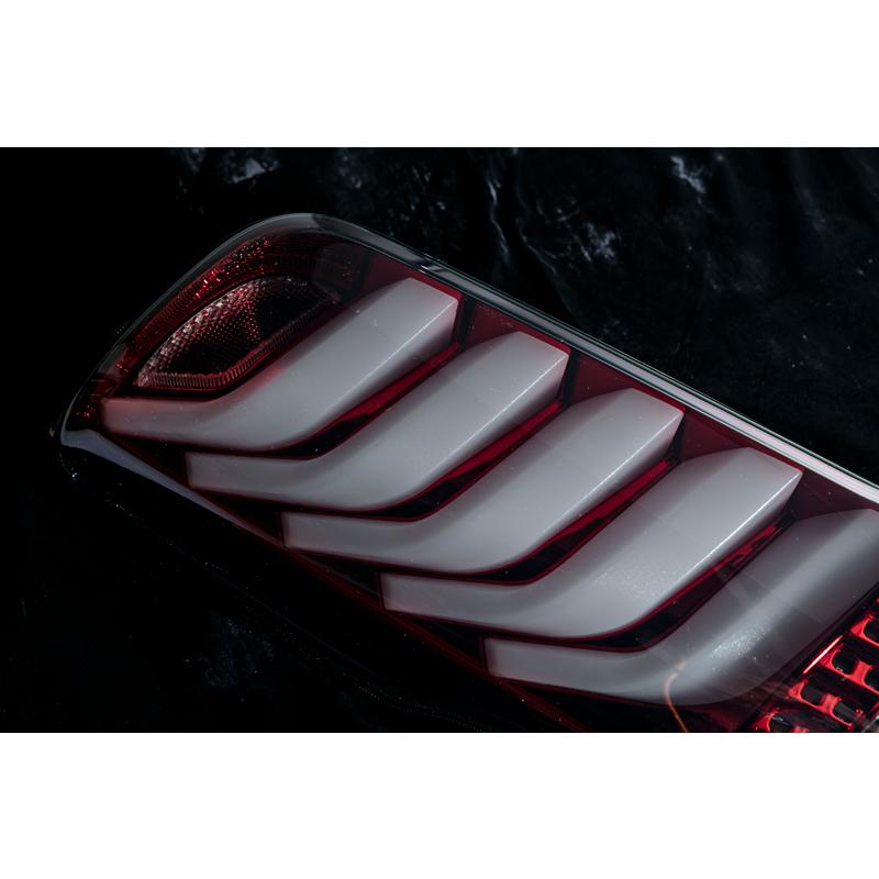 ヴァレンティ（VALENTI） 公式ショップ限定カラー NV350 キャラバン