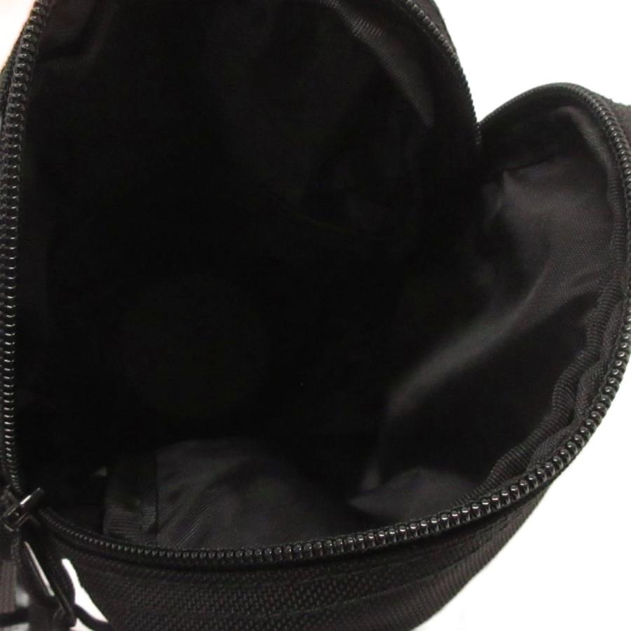 Supreme（シュプリーム） ショルダーバッグ 斜めがけ ロゴ コーデュラ