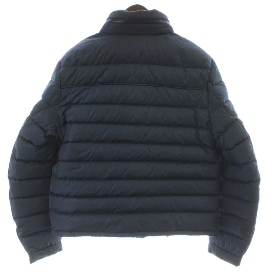 PRADA（プラダ） ダウンジャケット 三角ロゴ トライアングル 止水