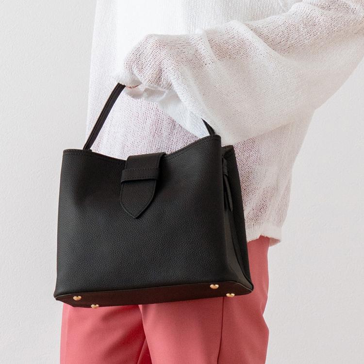 VitaFelice（ヴィータフェリーチェ） ハンドバッグ レディース 本革