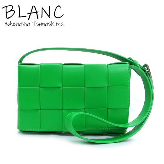 BOTTEGA VENETA（ボッテガ・ヴェネタ） カセットミディアム クロス