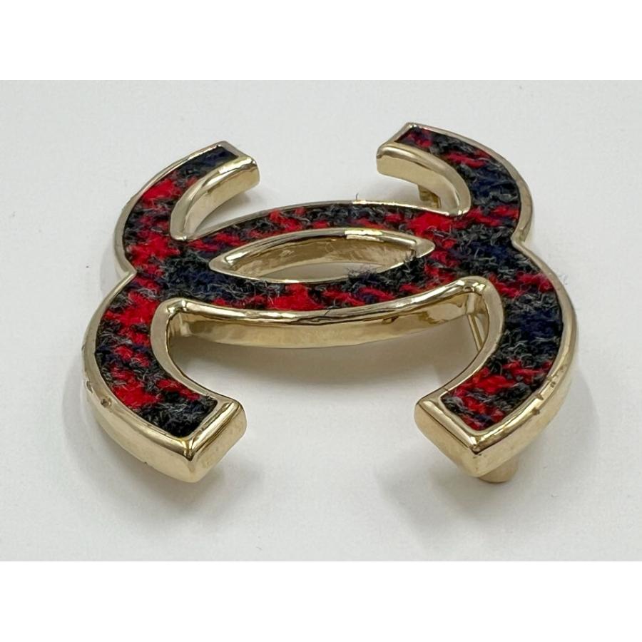 CHANEL シャネル ブローチ ツイード CCマーク レッド ブルー