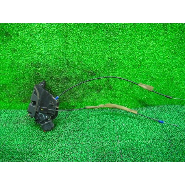 マツダ プレマシー CREW 左フロント 左前 助手席 ドアロック