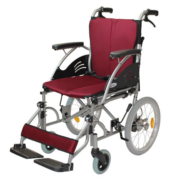 ケアテックジャパン ○割引クーポン対象○ 車椅子 軽量 コンパクト