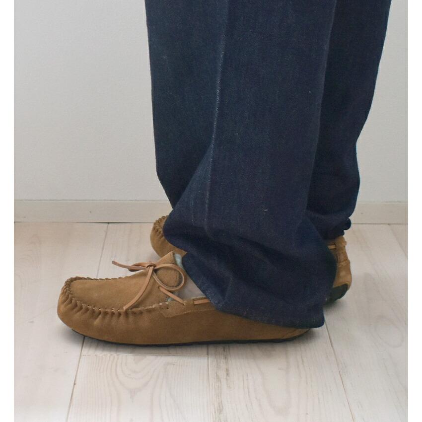 UGG Australia（アグオーストラリア） アグ モカシン メンズ オルセン