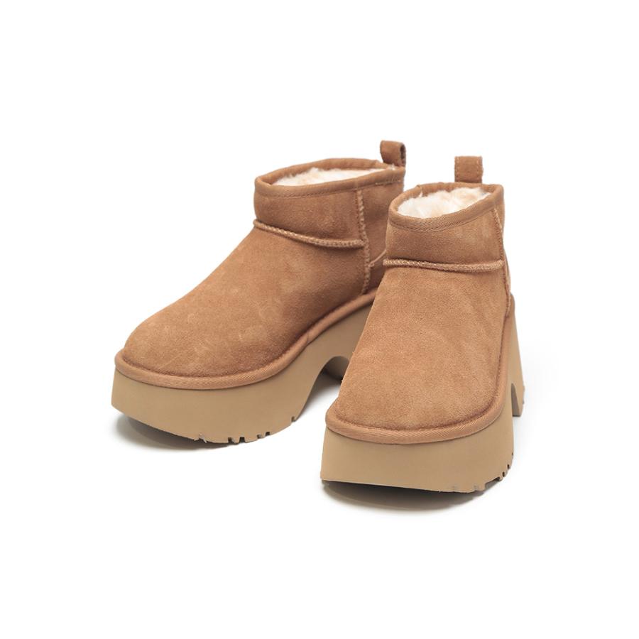 UGG（アグ） スエード 厚底 ムートンブーツ Classic Ultra Mini New