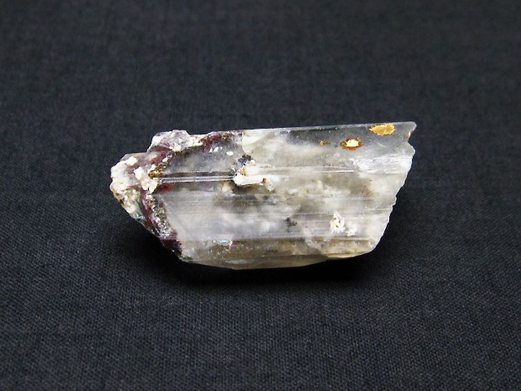 ガーデンクォーツ（庭園水晶） 原石[T626-1282]