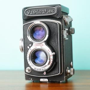 YASHICA（ヤシカ） 完動品◎YASHICAFLEX 新B型 二眼レフ フィルム