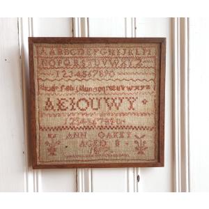 ヴィクトリアン 刺繍サンプラー Bootsフレーム 1881年 イギリス